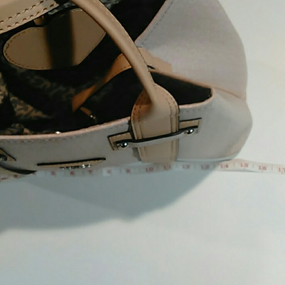 Guess Pink purse - Picture 7 of 7